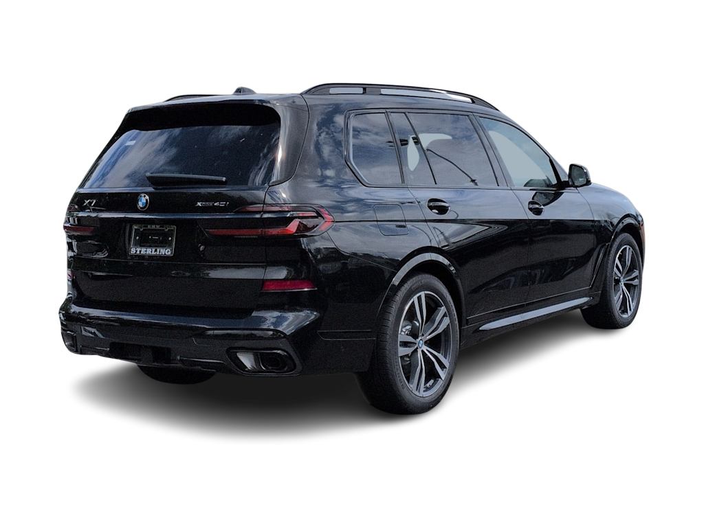 Thumbnail: 2027 BMW X7 - 22