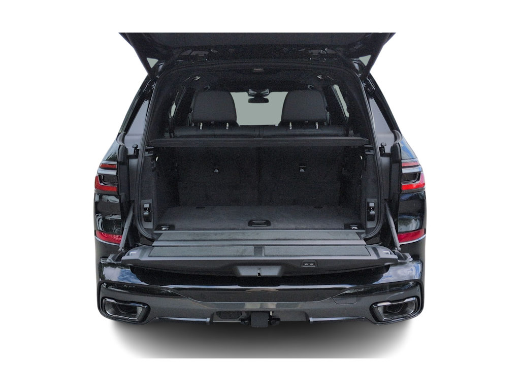 Thumbnail: 2027 BMW X7 - 17