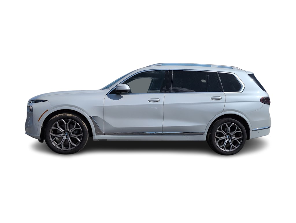 Thumbnail: 2026 BMW X7 - 3