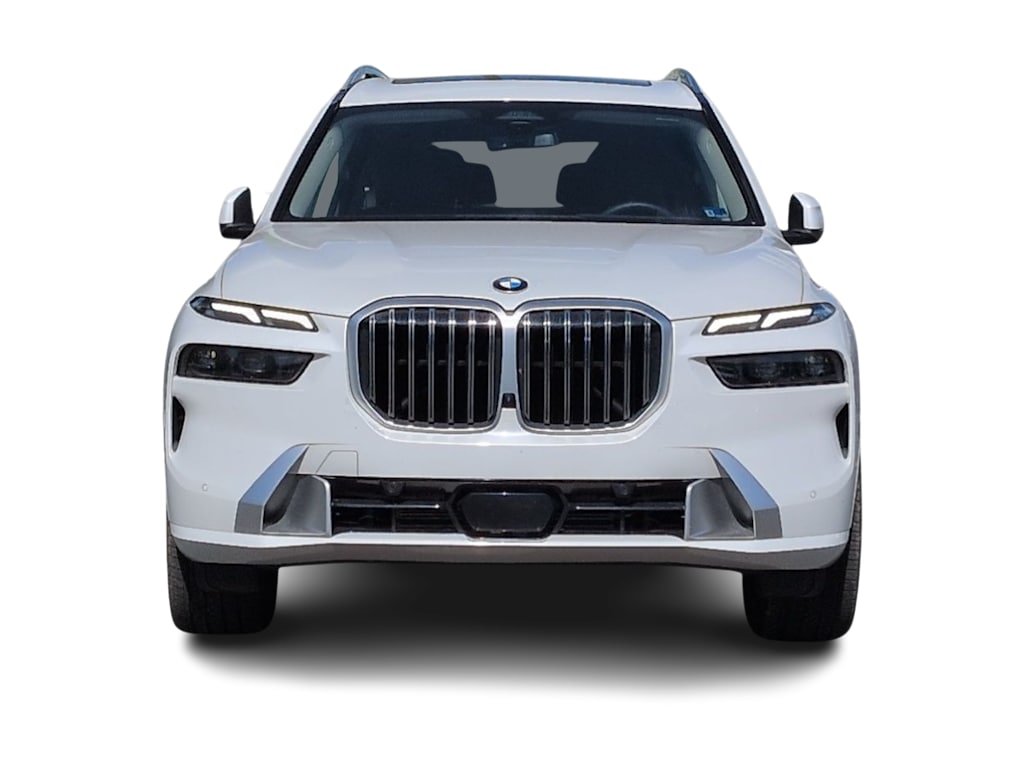 Thumbnail: 2026 BMW X7 - 6