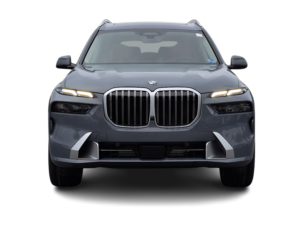 Thumbnail: 2027 BMW X7 - 6