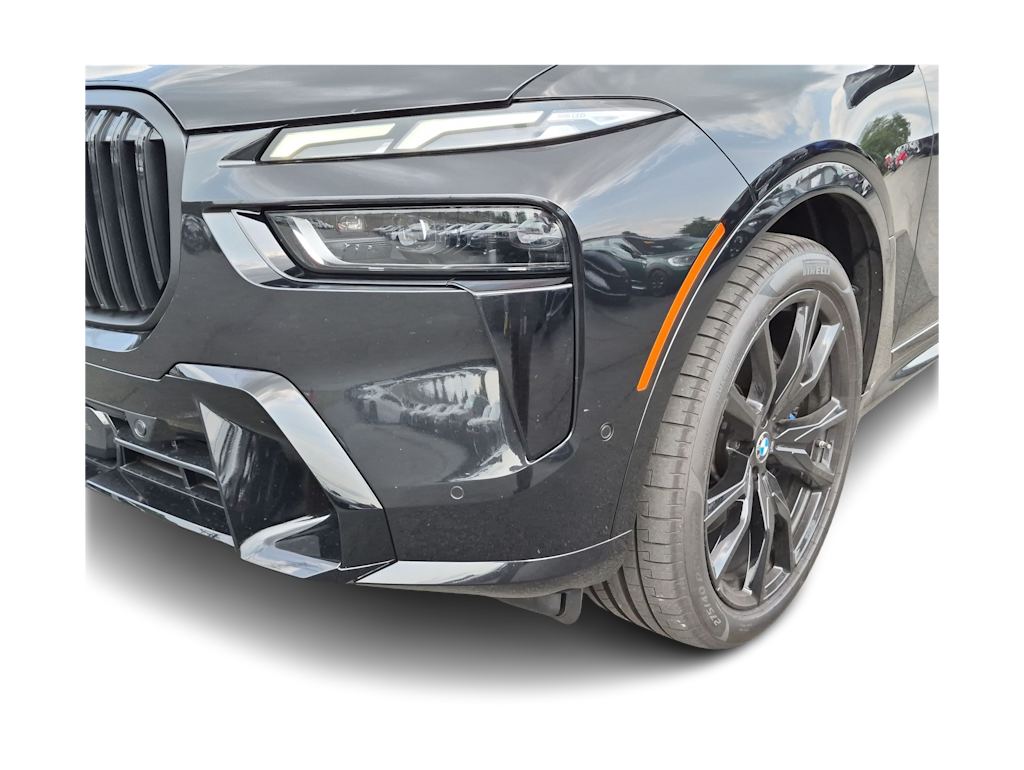 Thumbnail: 2025 BMW X7 - 25