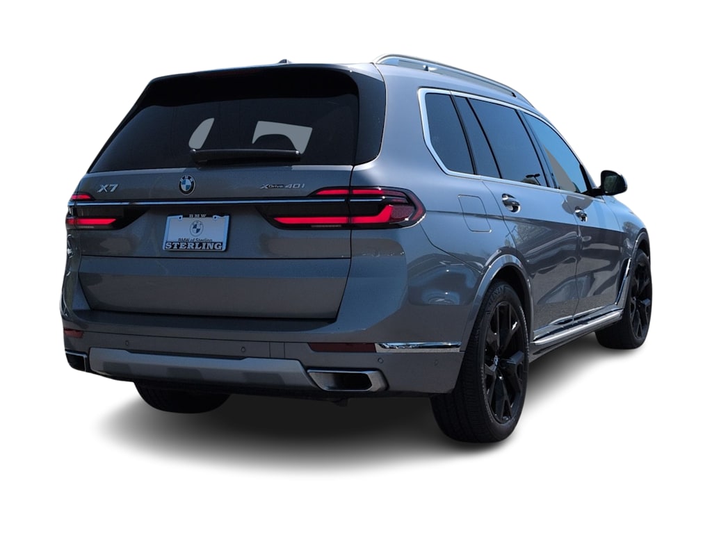 Thumbnail: 2024 BMW X7 - 23