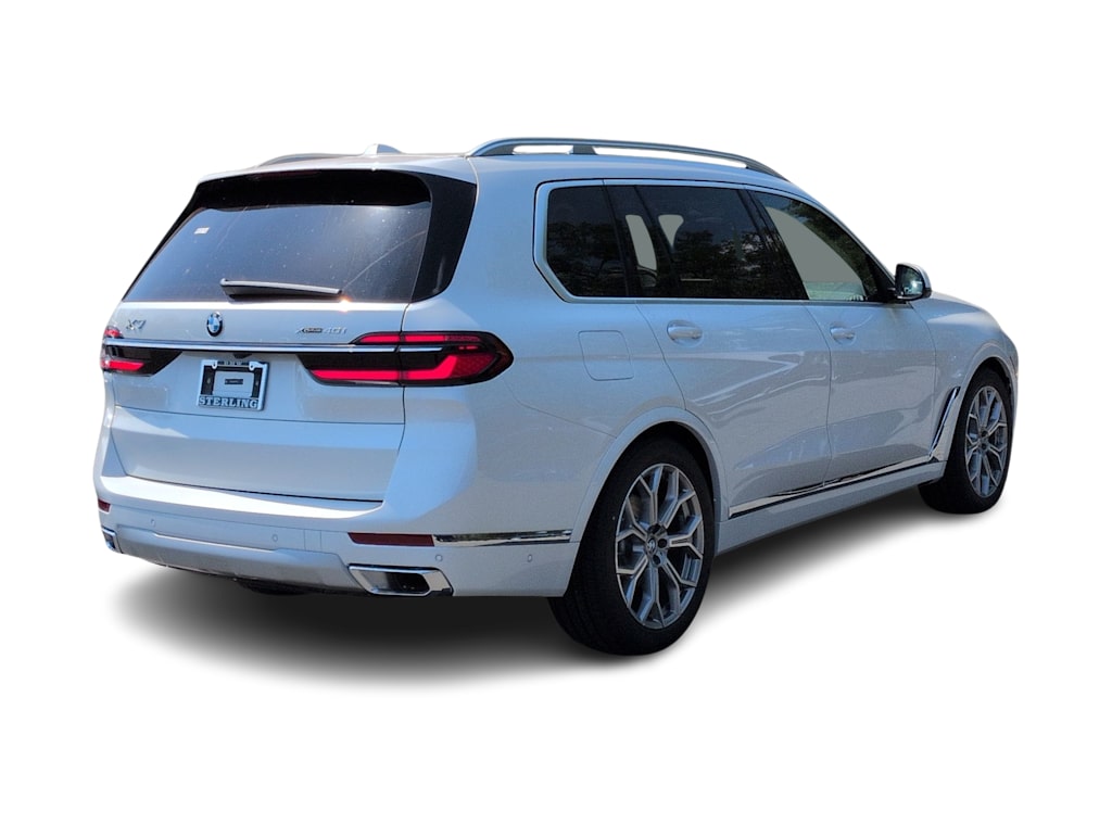 Thumbnail: 2027 BMW X7 - 22