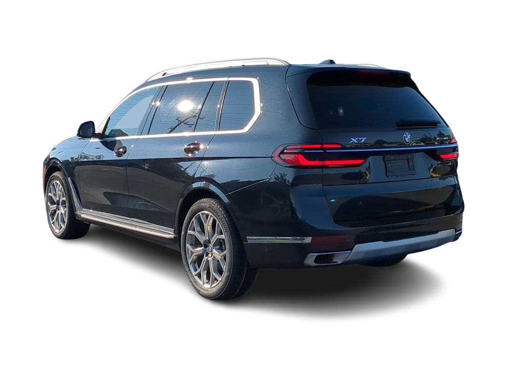 Thumbnail: 2024 BMW X7 - 4