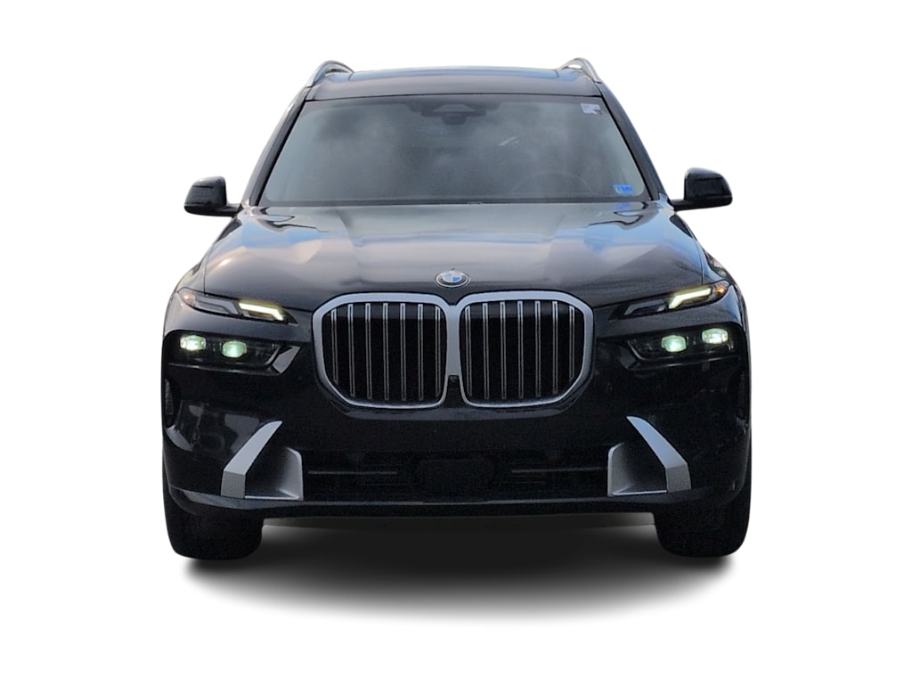 Thumbnail: 2026 BMW X7 - 6