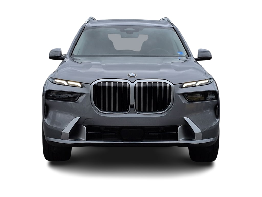 Thumbnail: 2026 BMW X7 - 6
