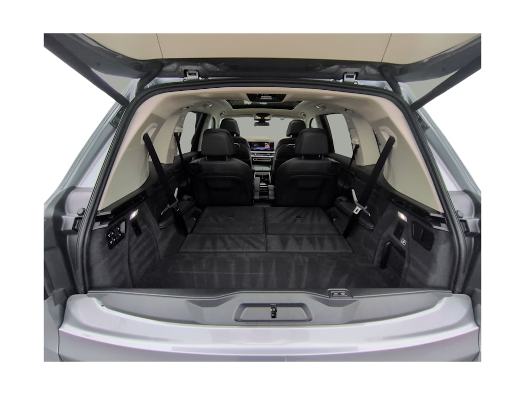 Thumbnail: 2026 BMW X7 - 18