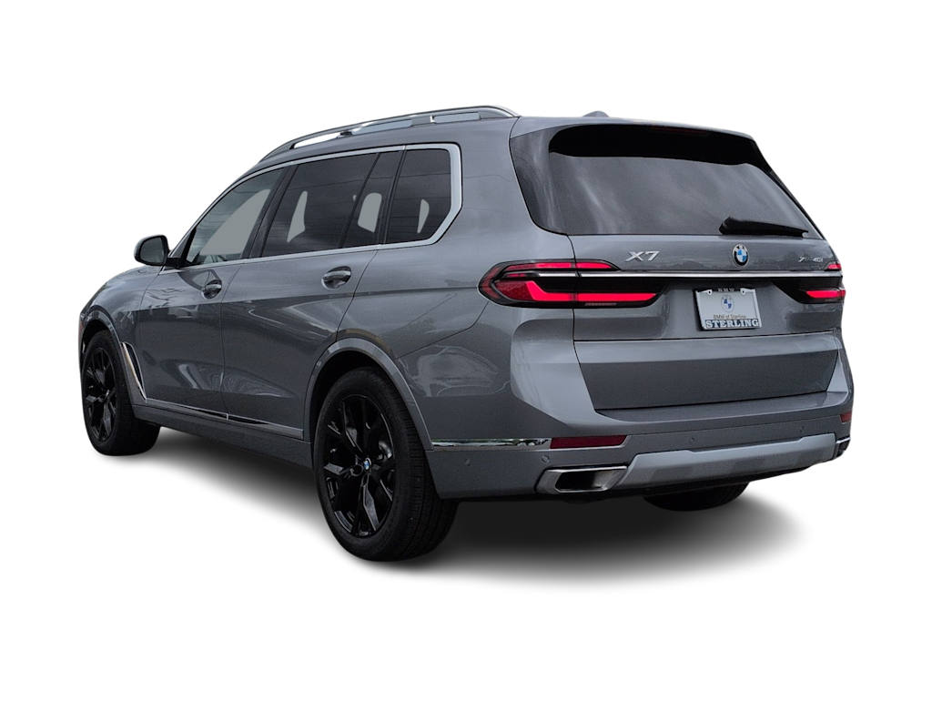 Thumbnail: 2026 BMW X7 - 4