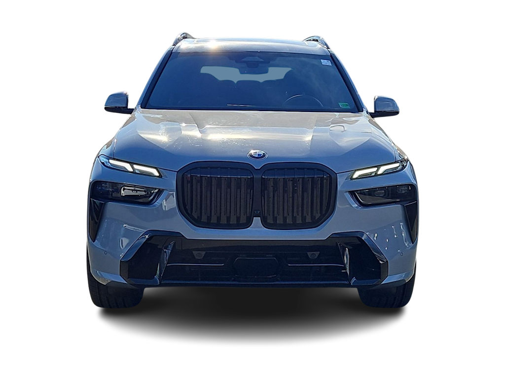 Thumbnail: 2026 BMW X7 - 6