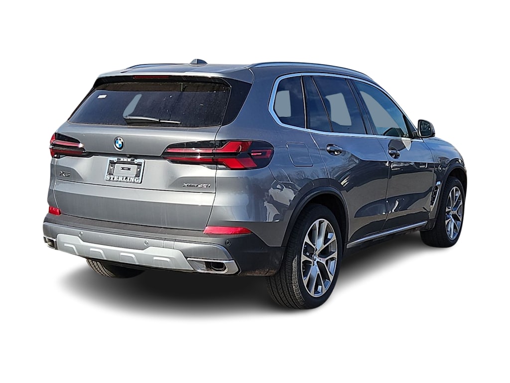 Thumbnail: 2026 BMW X5 - 21