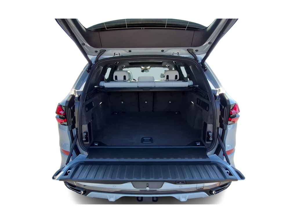 Thumbnail: 2026 BMW X5 - 18