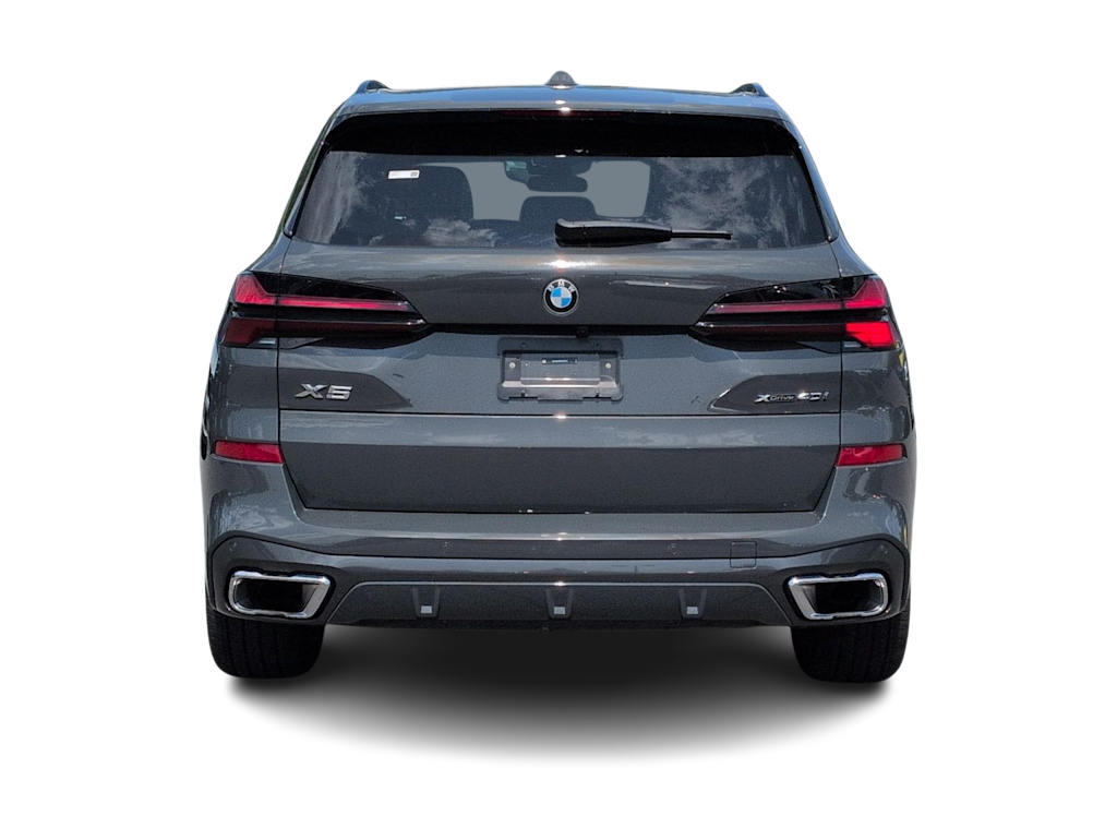 Thumbnail: 2026 BMW X5 - 4