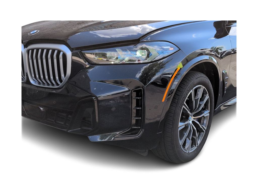 Thumbnail: 2025 BMW X5 - 25