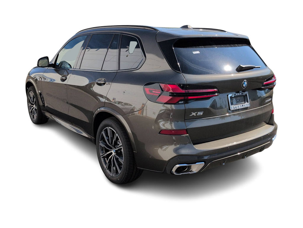 Thumbnail: 2026 BMW X5 - 4