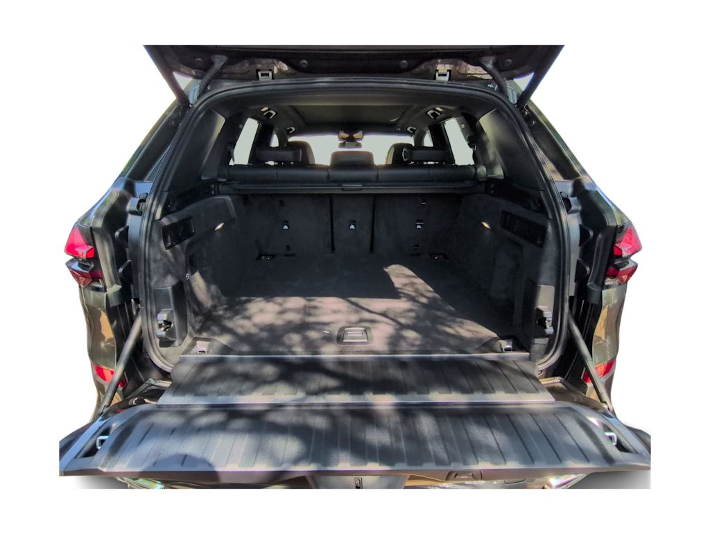Thumbnail: 2026 BMW X5 - 18