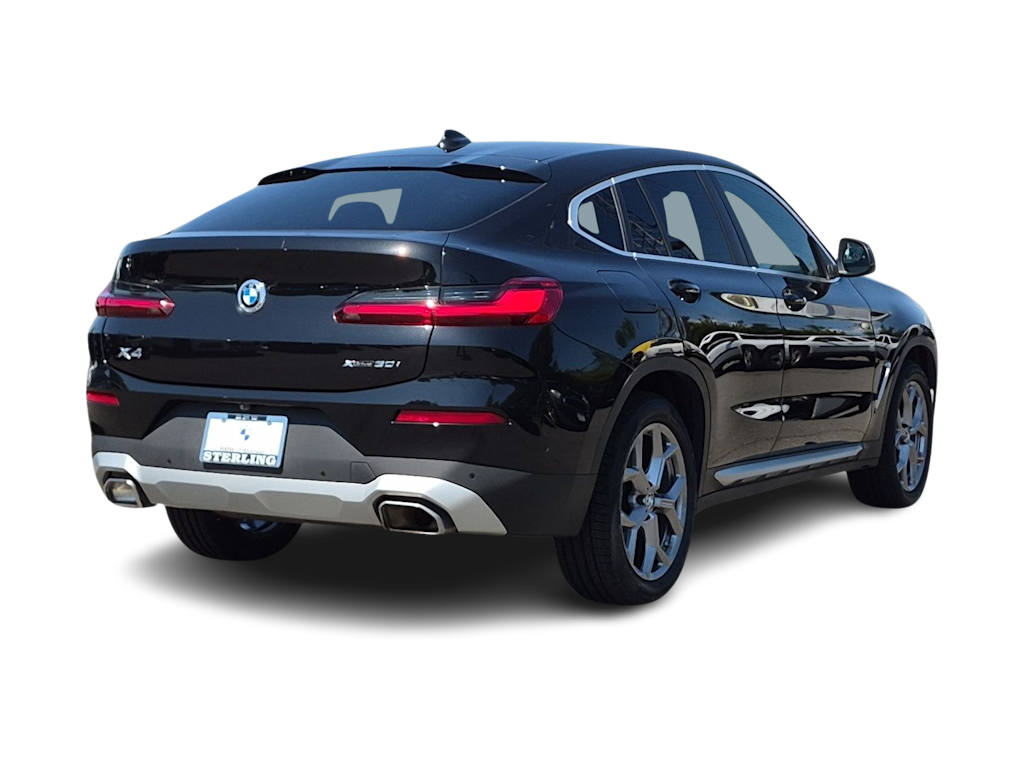 Thumbnail: 2023 BMW X4 - 23
