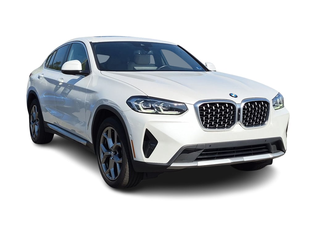 Thumbnail: 2023 BMW X4 - 22