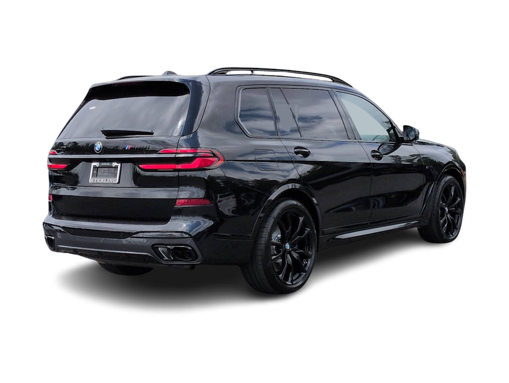 Thumbnail: 2027 BMW X7 - 22