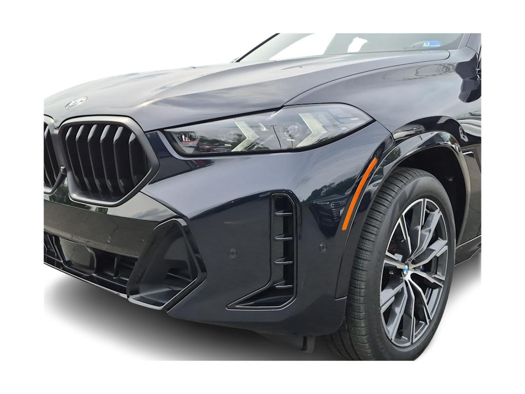 Thumbnail: 2025 BMW X6 - 25