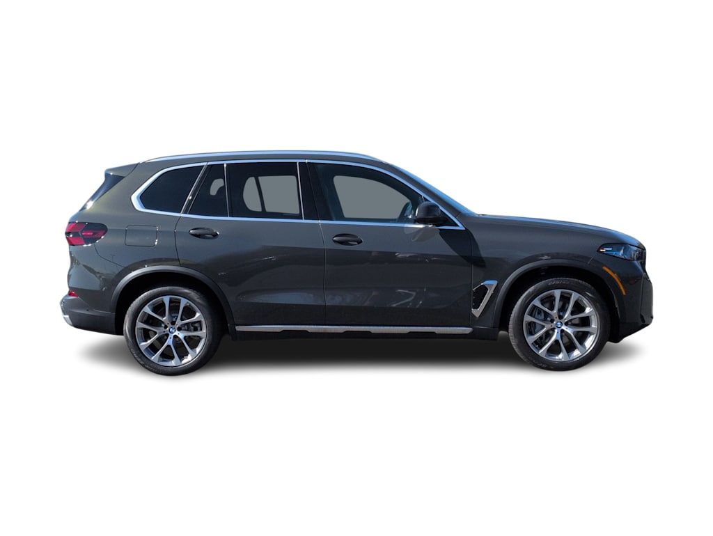 Thumbnail: 2026 BMW X5 - 22