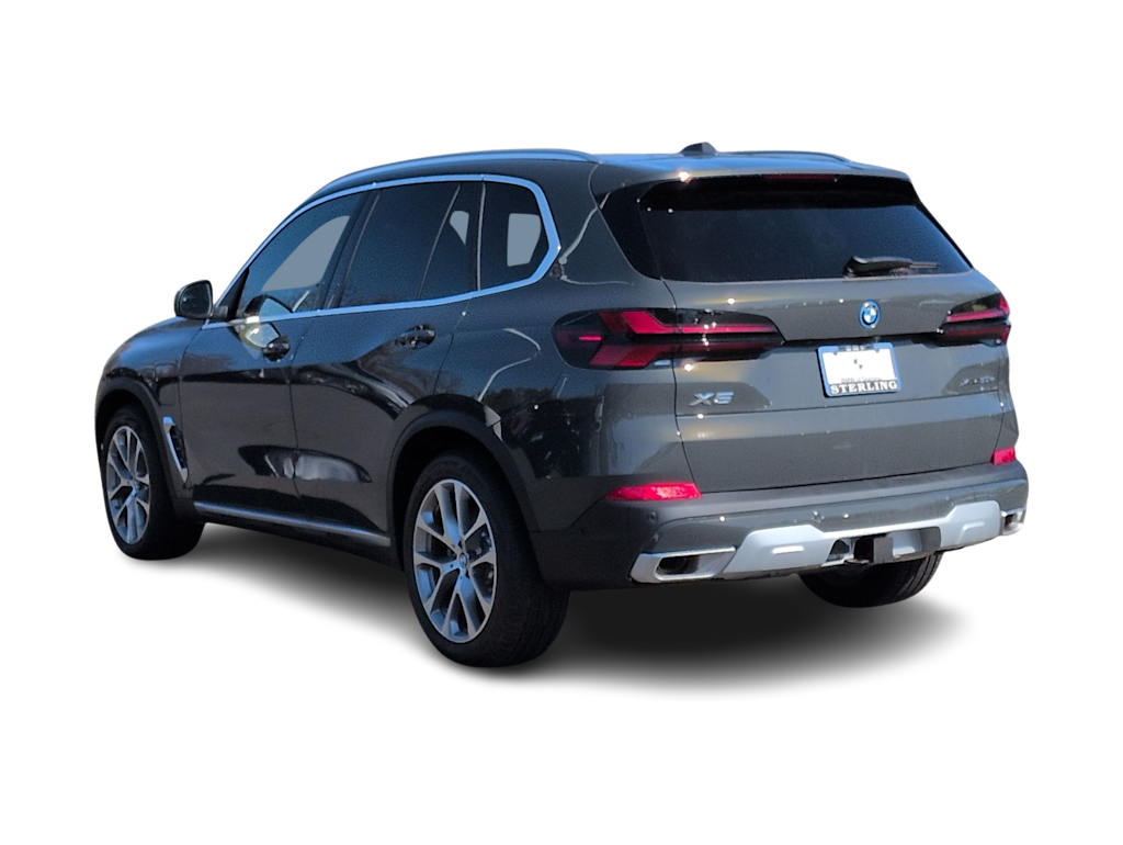 Thumbnail: 2026 BMW X5 - 4