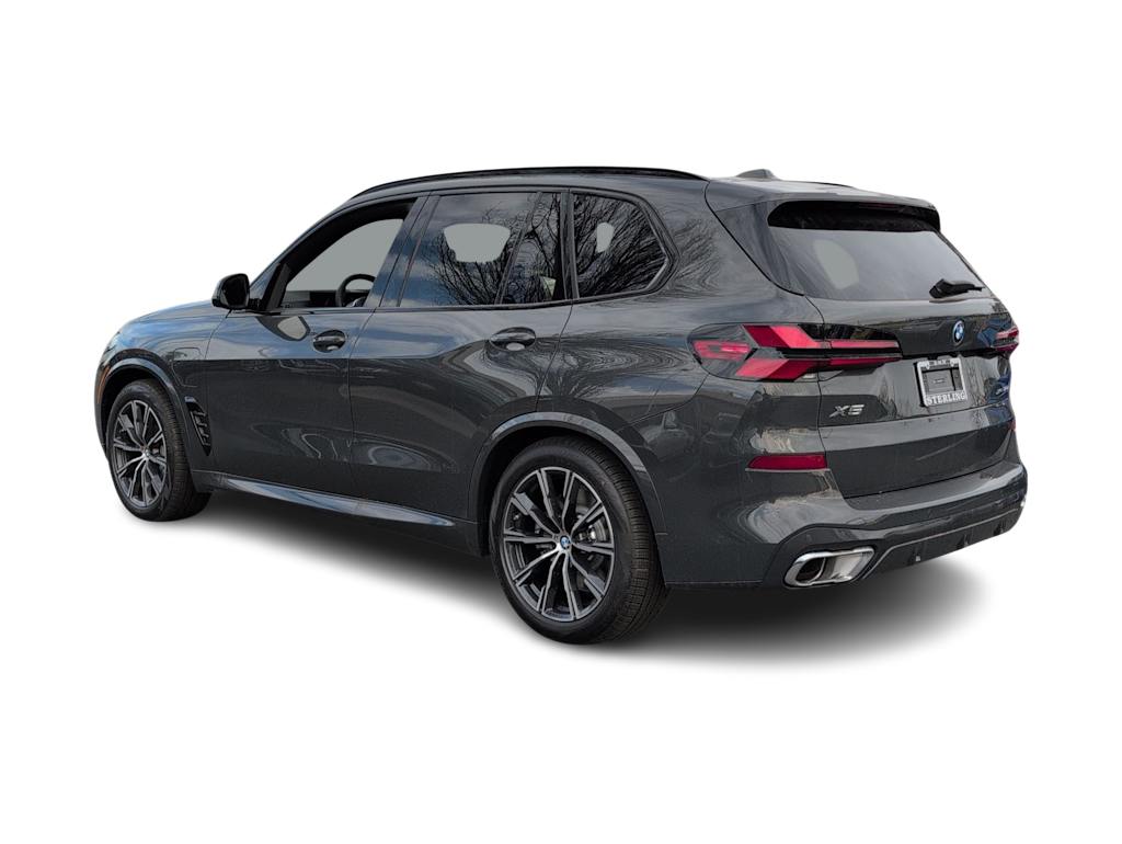 Thumbnail: 2026 BMW X5 - 4