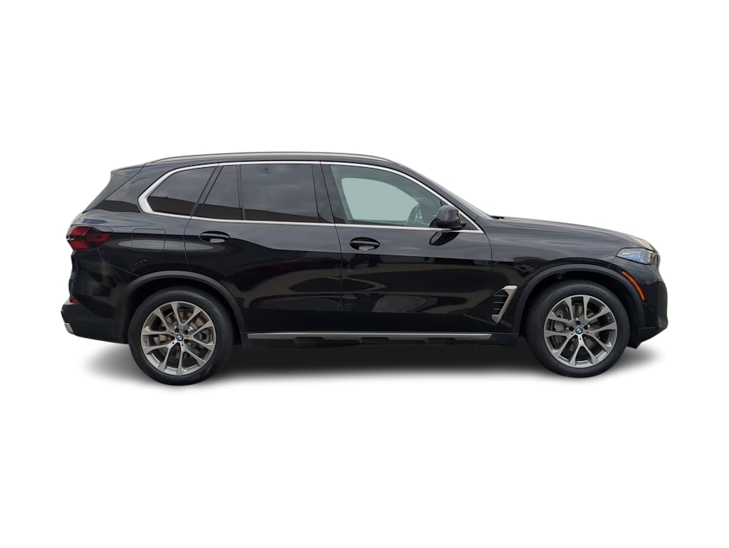 Thumbnail: 2026 BMW X5 - 23