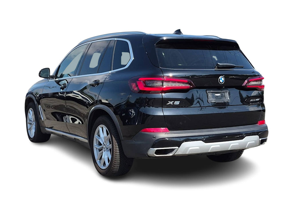 Thumbnail: 2021 BMW X5 - 4