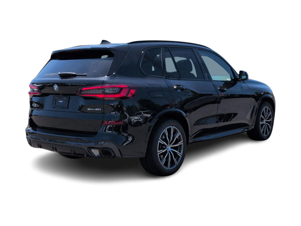 Thumbnail: 2023 BMW X5 - 21
