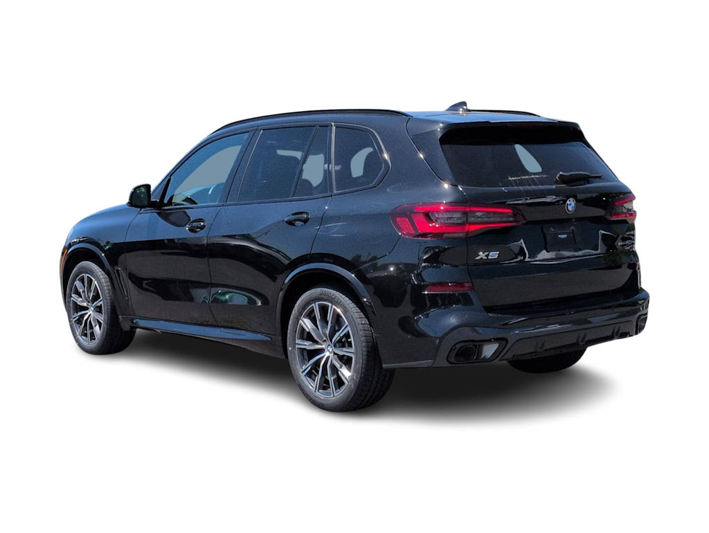 Thumbnail: 2023 BMW X5 - 4