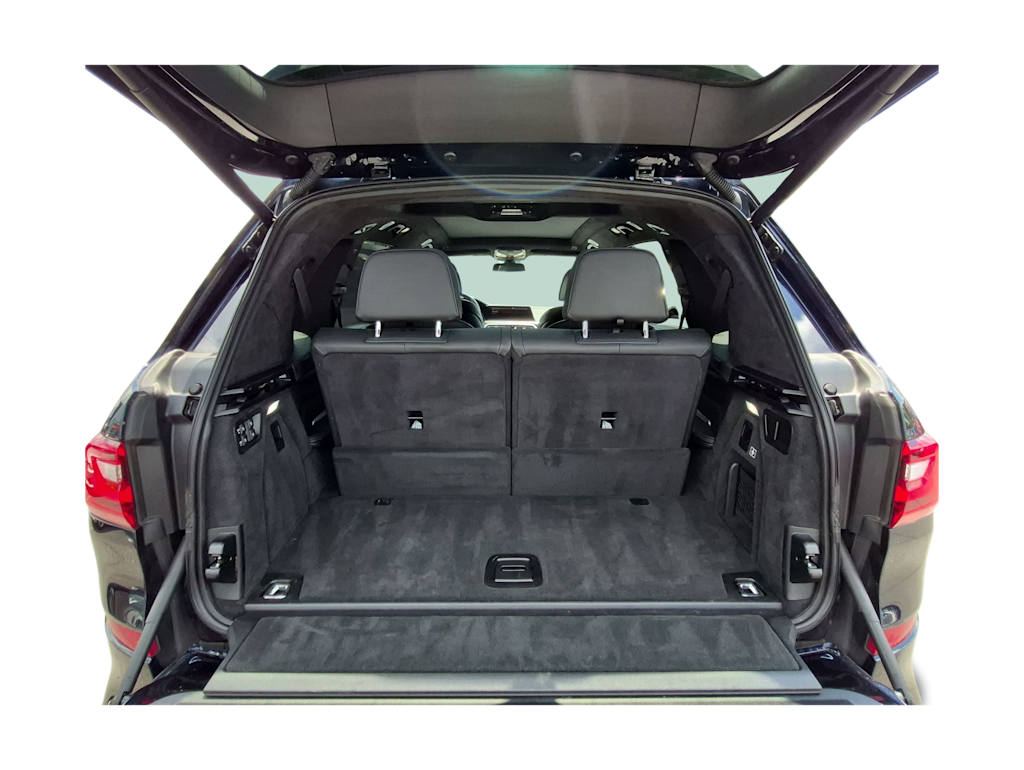 Thumbnail: 2021 BMW X7 - 18