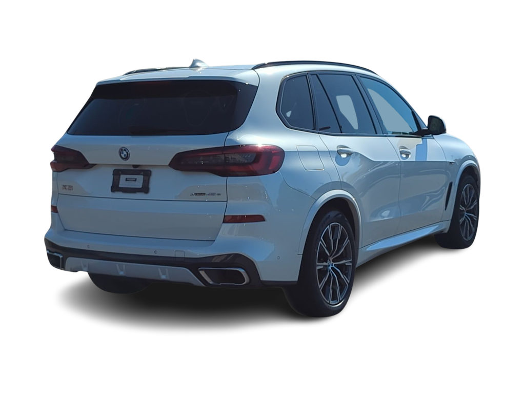Thumbnail: 2022 BMW X5 - 20