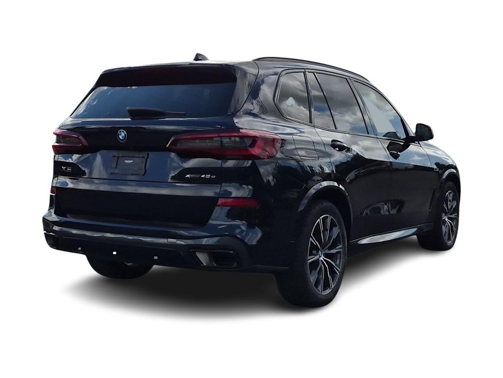 Thumbnail: 2023 BMW X5 - 23