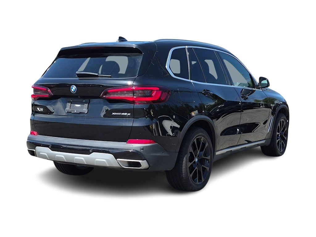 Thumbnail: 2023 BMW X5 - 23