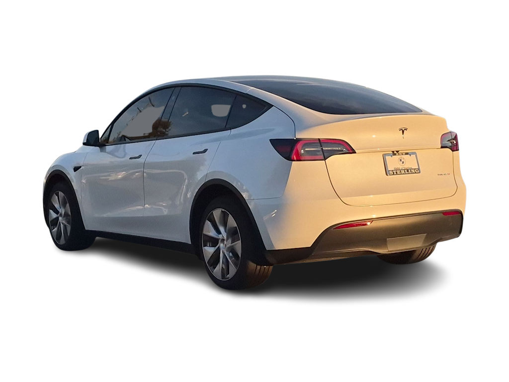Thumbnail: 2023 Tesla Model Y - 4