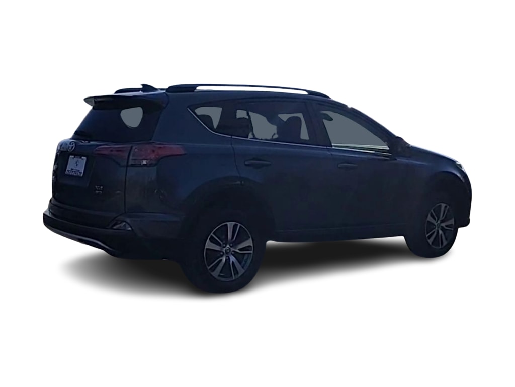 2018 Toyota RAV4 XLE 23