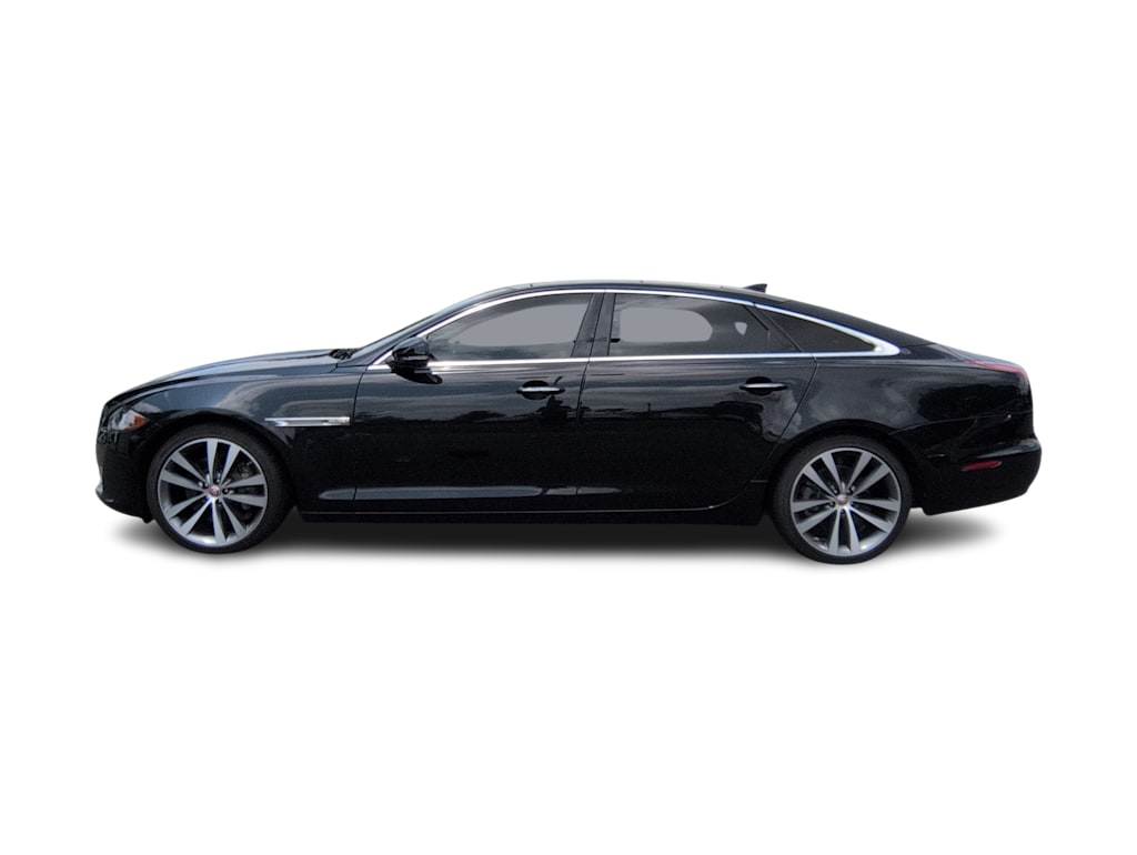 Thumbnail: 2019 Jaguar XJ - 3