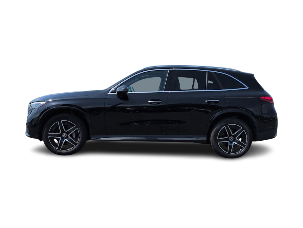 Thumbnail: 2024 Mercedes-Benz GLC - 3