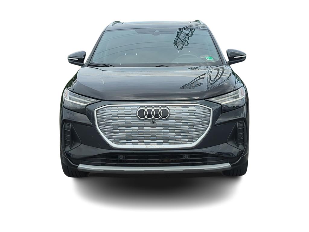 Thumbnail: 2022 Audi Q4 e-tron - 5