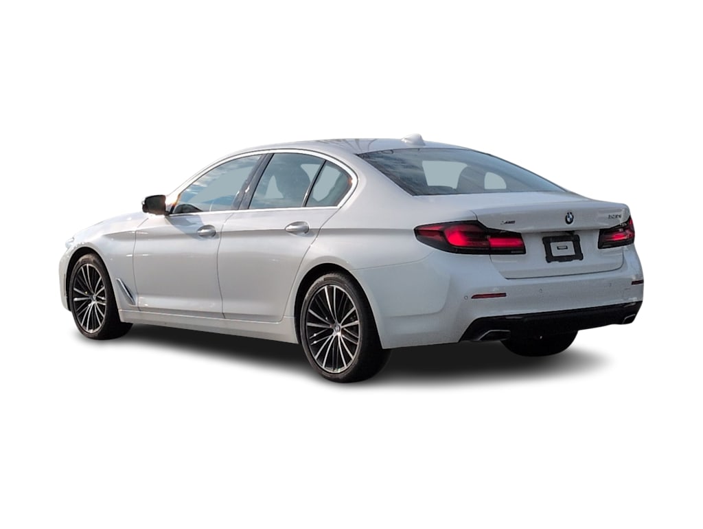 Thumbnail: 2023 BMW 5 Series - 4
