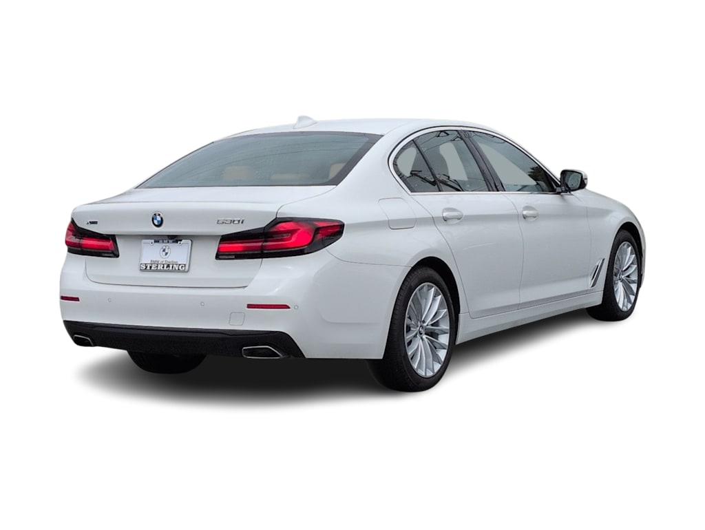 Thumbnail: 2023 BMW 5 Series - 22