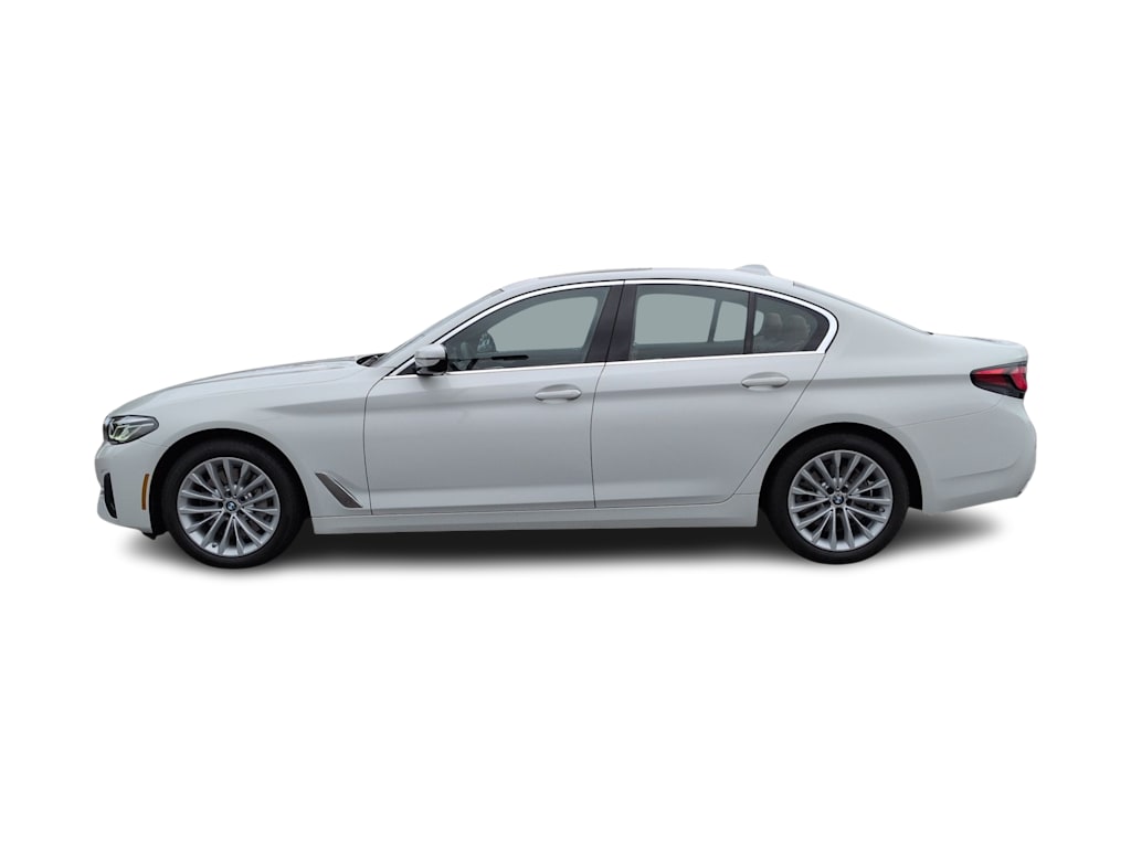 Thumbnail: 2023 BMW 5 Series - 3