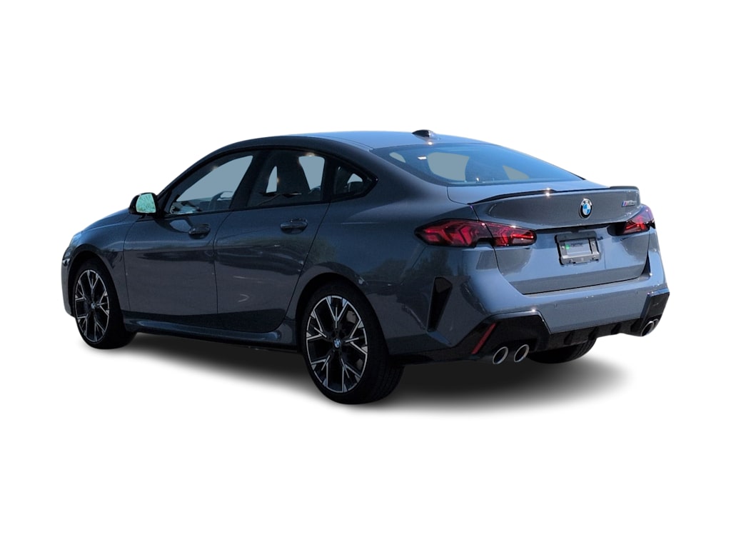 Thumbnail: 2025 BMW 2 Series - 4