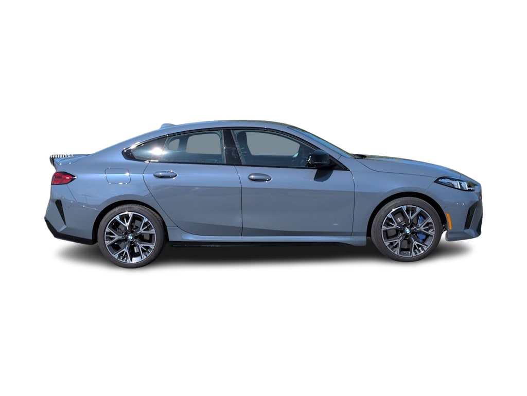 Thumbnail: 2025 BMW 2 Series - 23