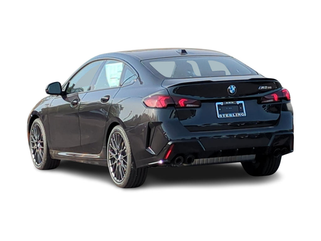 Thumbnail: 2025 BMW 2 Series - 4