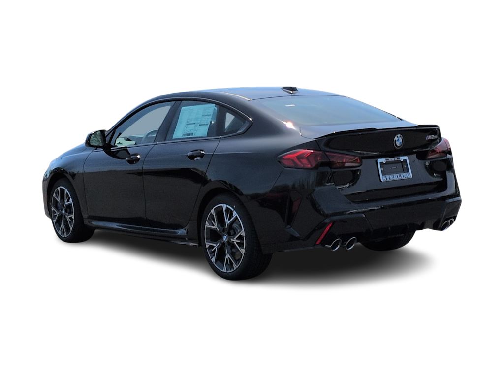 Thumbnail: 2026 BMW 2 Series - 4