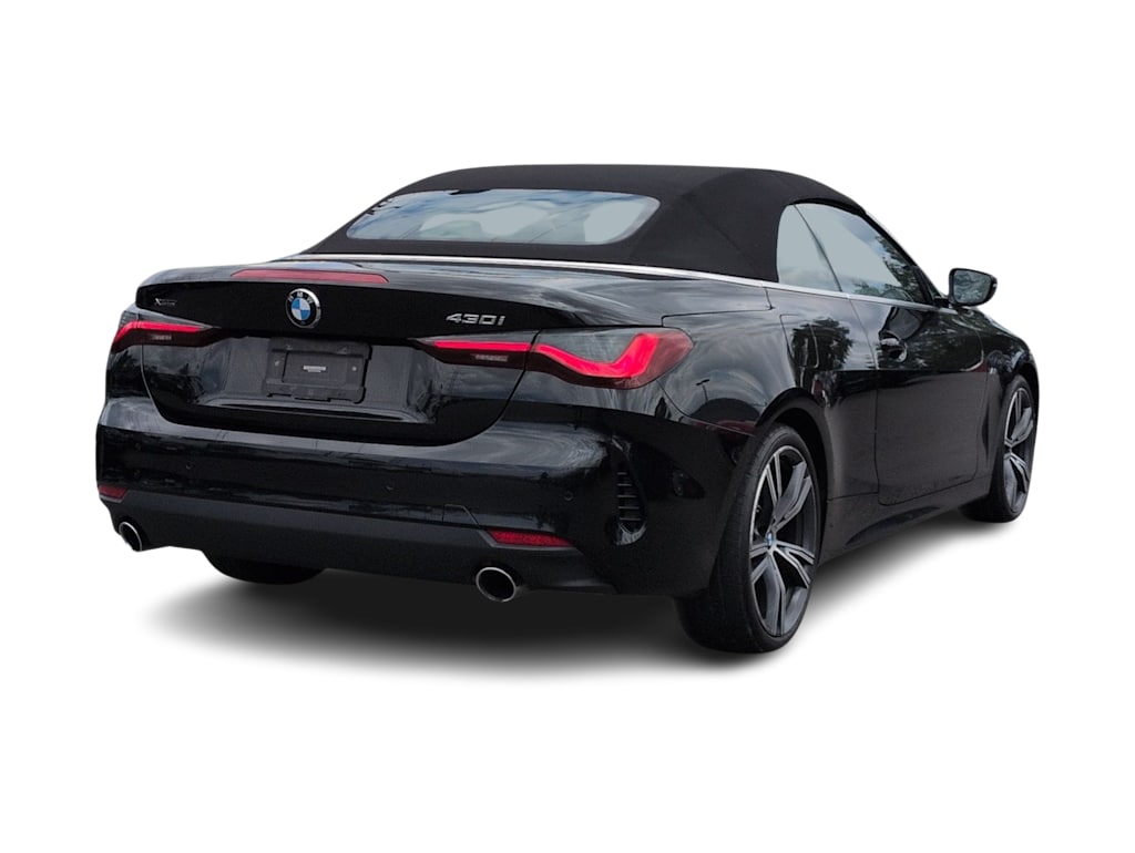 Thumbnail: 2022 BMW 4 Series - 24