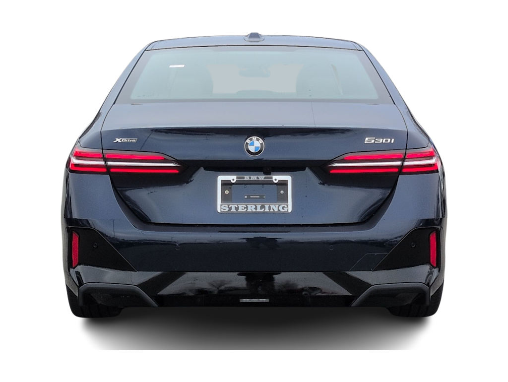 Thumbnail: 2026 BMW 5 Series - 5