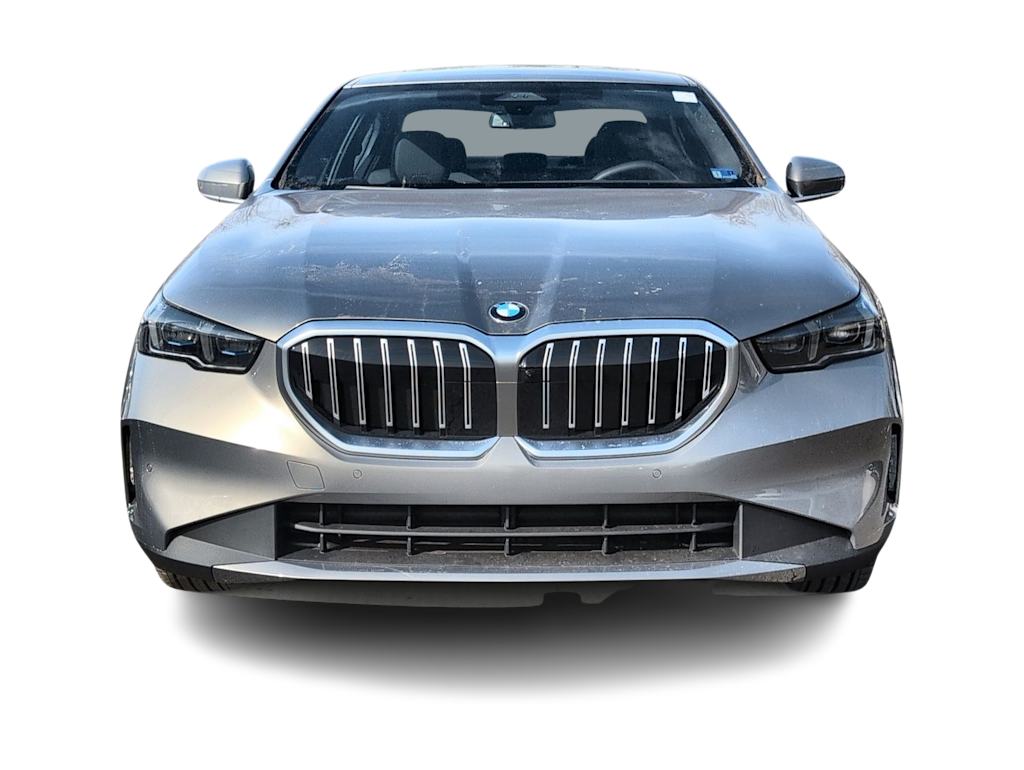 Thumbnail: 2026 BMW 5 Series - 6